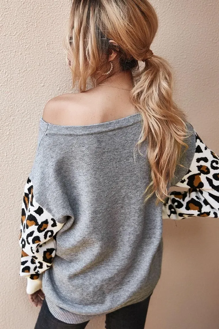 ANIMAL COLOR BLOCK LOOSE SHOULDER TOP SWEATER