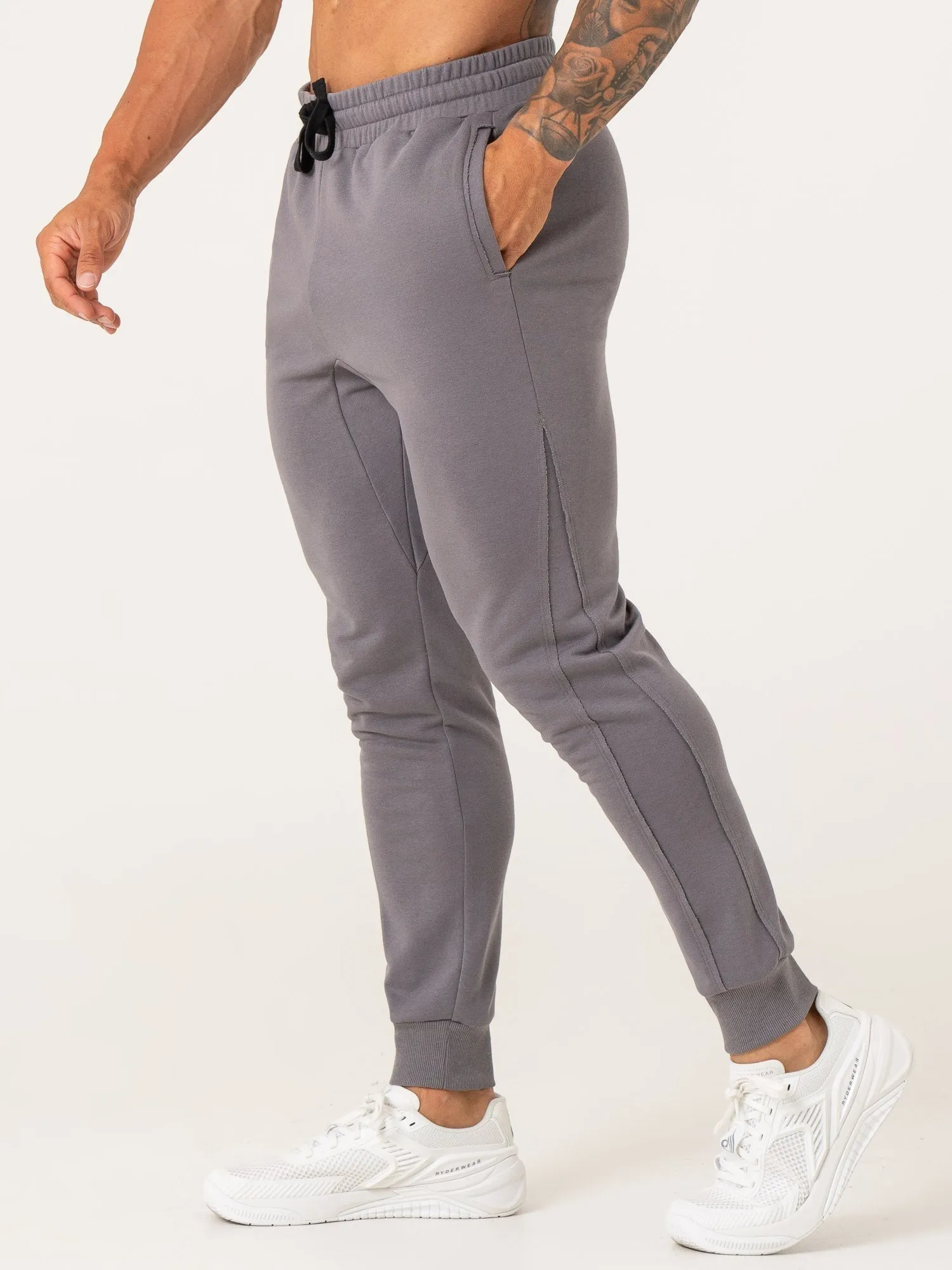 Force Track Pants - Charcoal