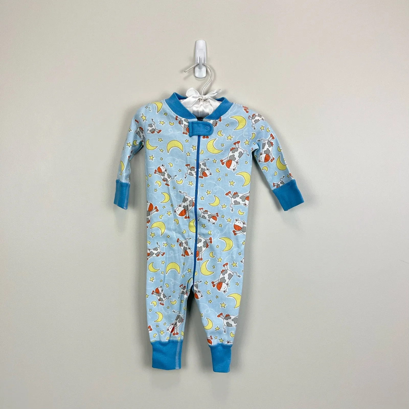 Hanna Andersson Blue Cow Jumping Over the Moon Pajamas 60 cm (6-9 Months)