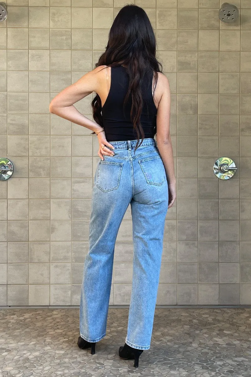 High Rise Classic 90s Straight Leg Jeans