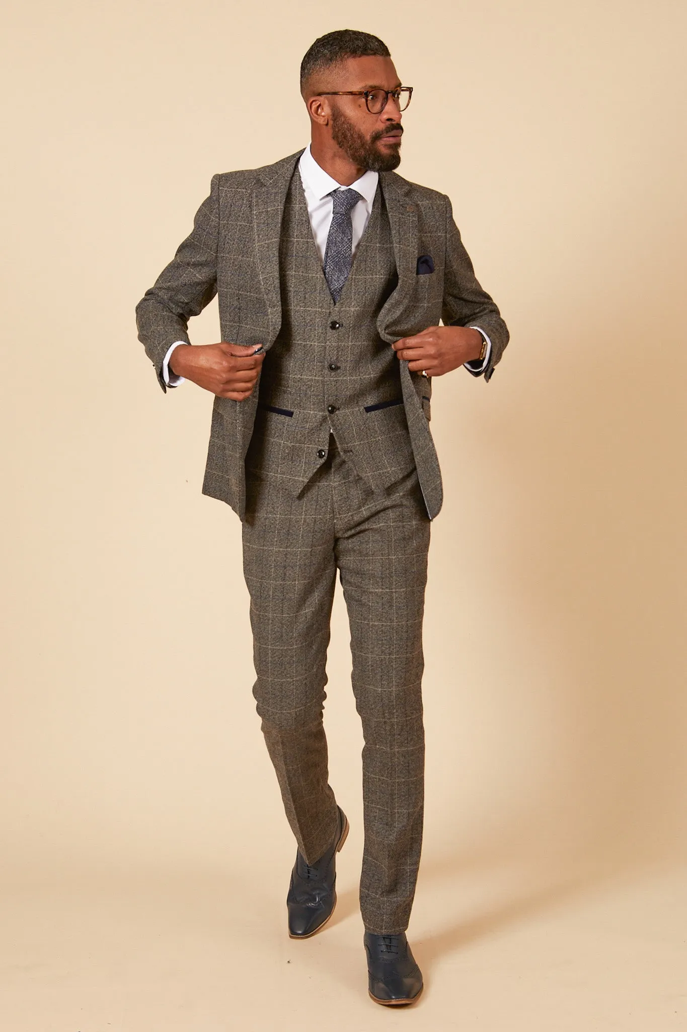 SCOTT - Grey Tweed Check Three Piece Suit