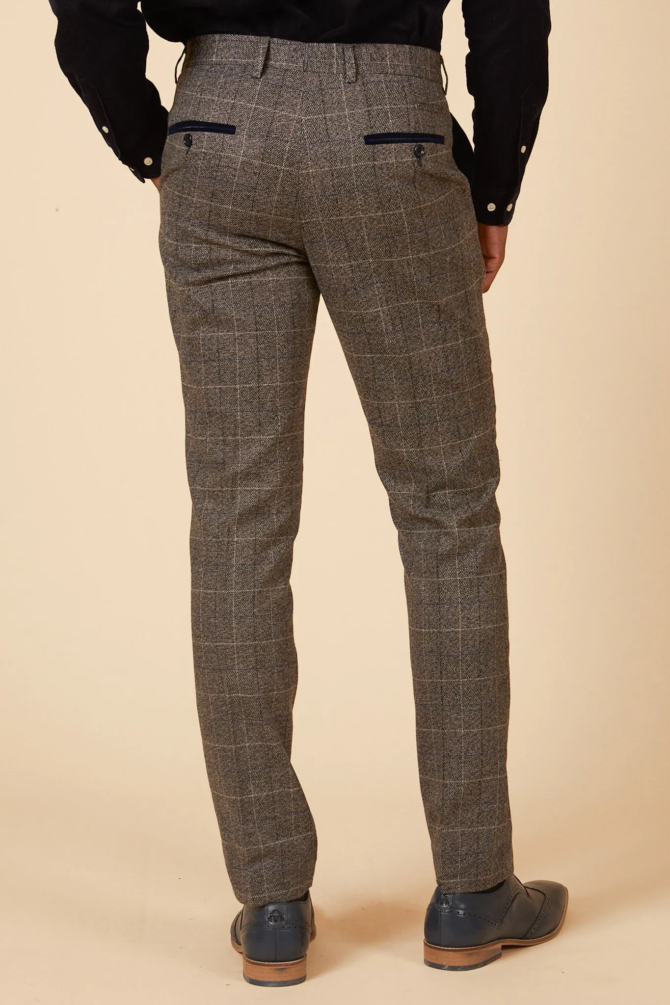 SCOTT - Grey Tweed Check Three Piece Suit