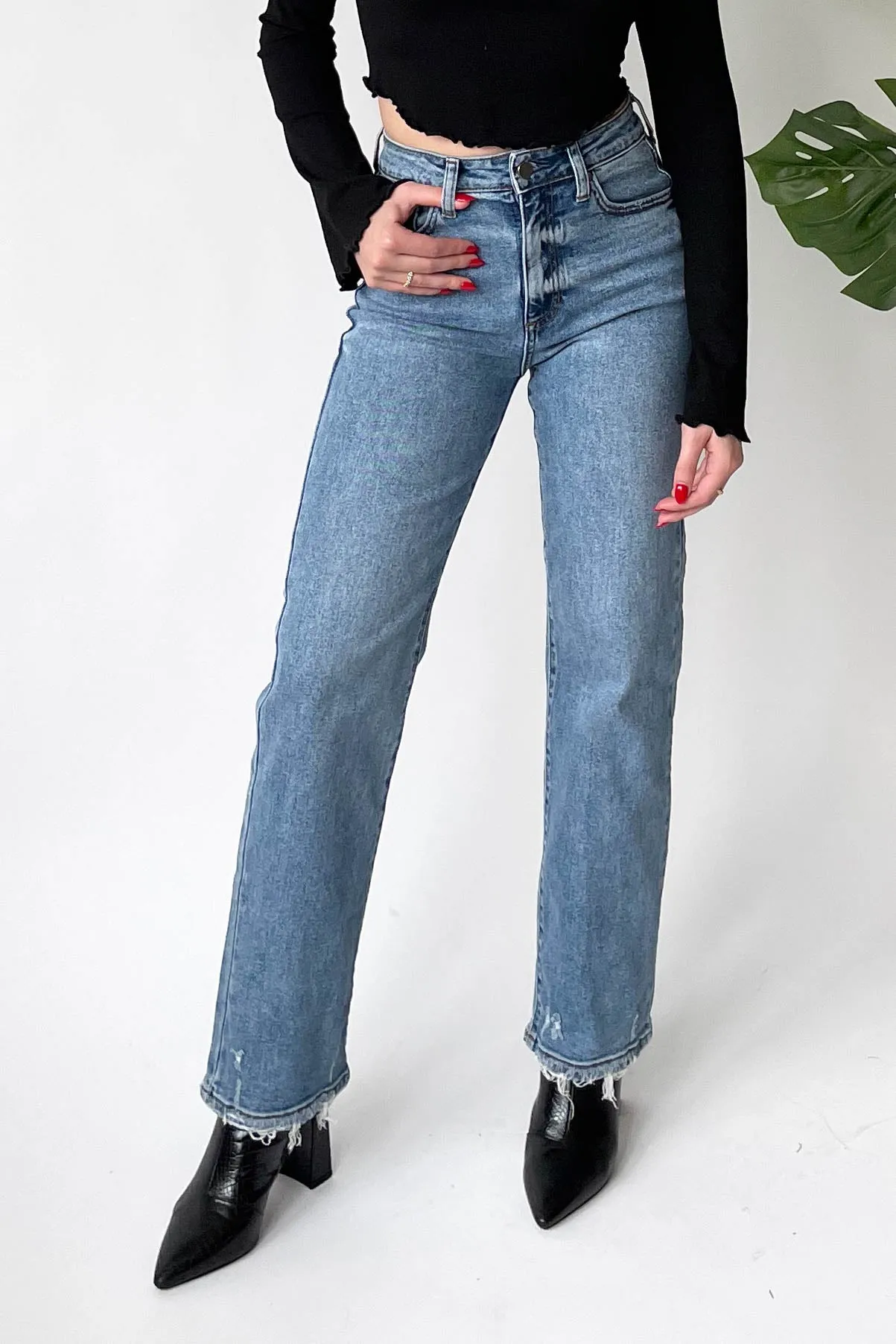 Stefanie Jeans in Medium Denim