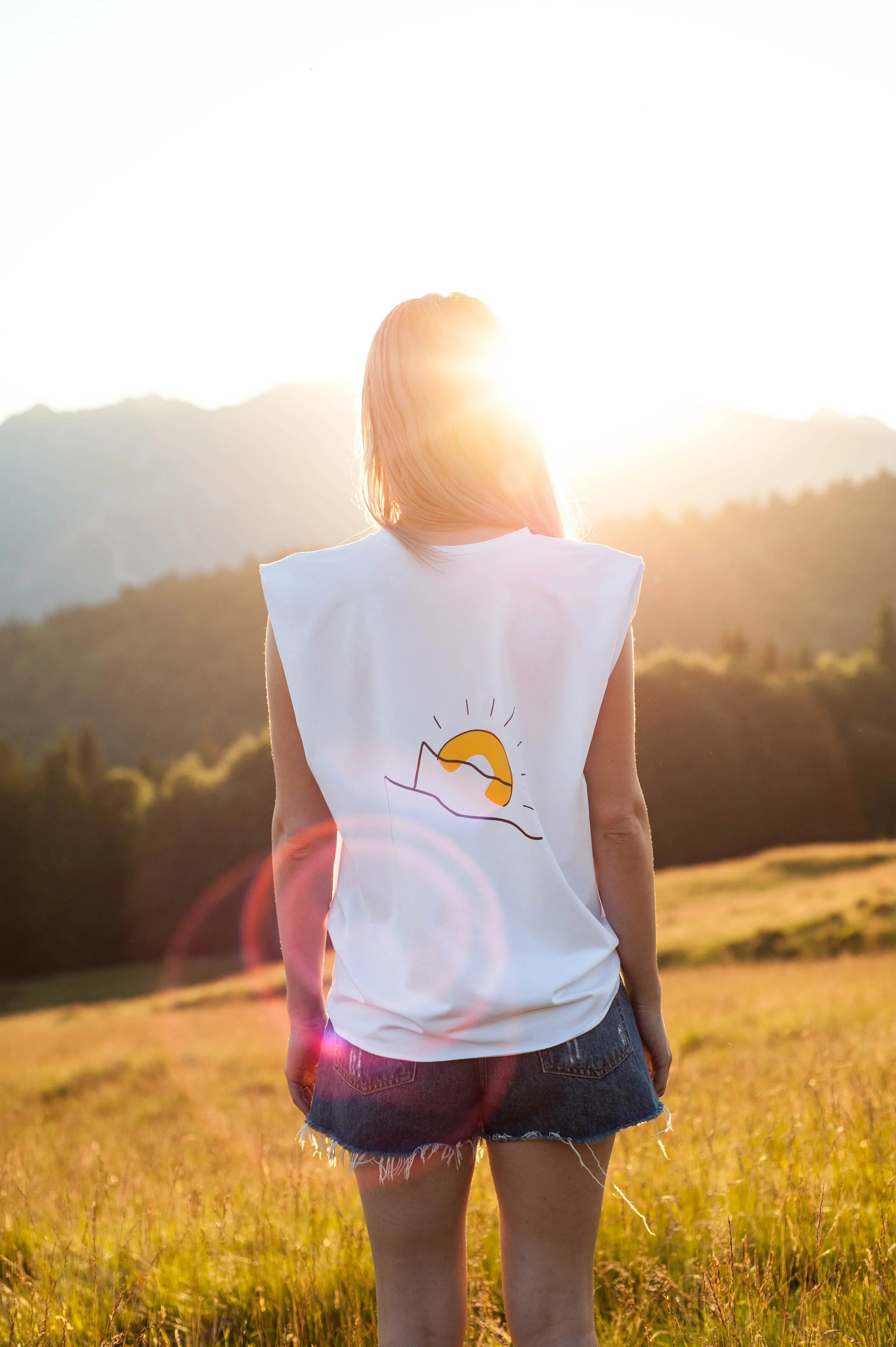 SUNSET Sleeveless T-shirt