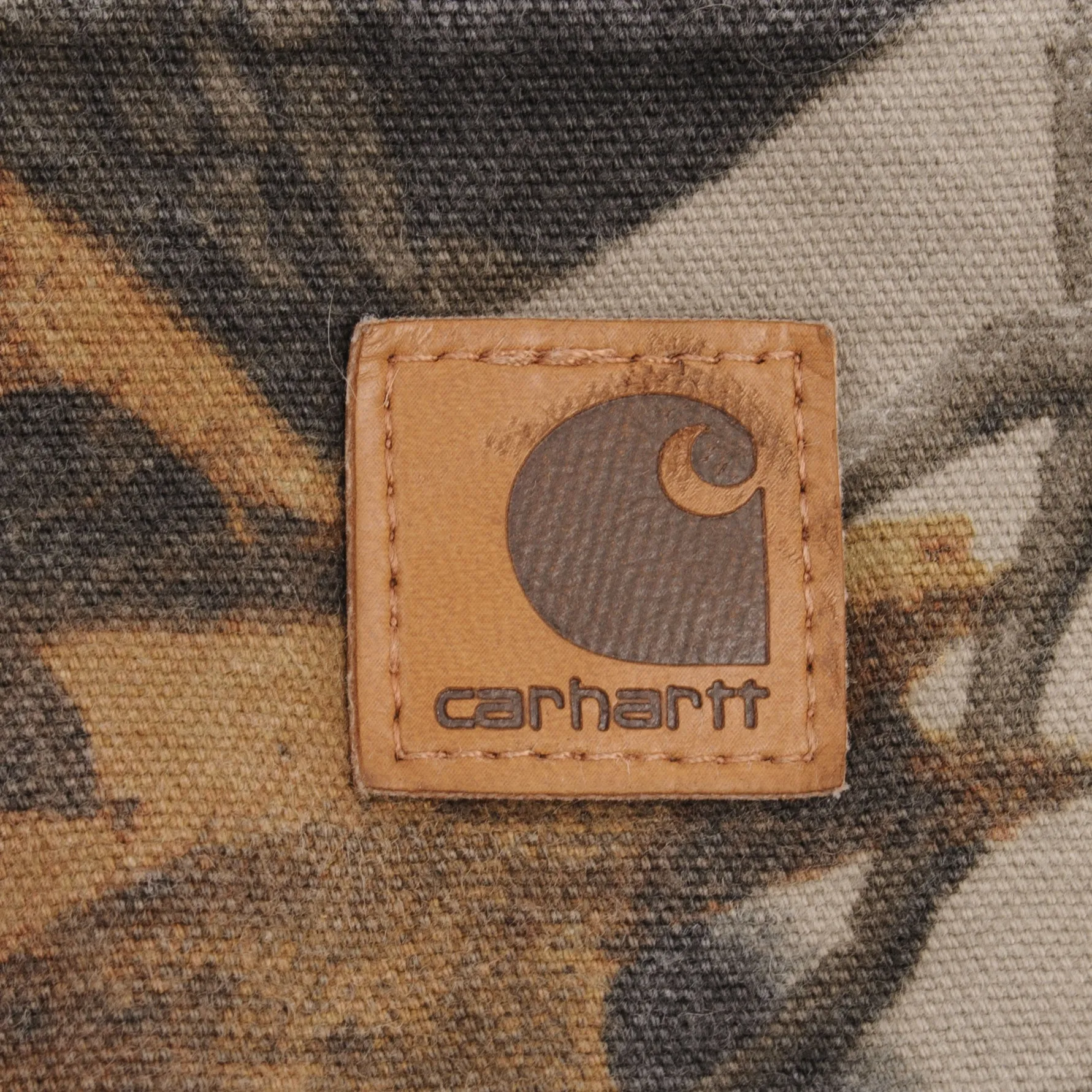 VINTAGE CARHARTT REAL TREE CAMO CARPENTER PANTS SIZE 32X30 MADE IN USA